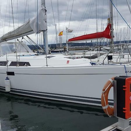 Fantástico velero Hotel Ferrol Esterno foto